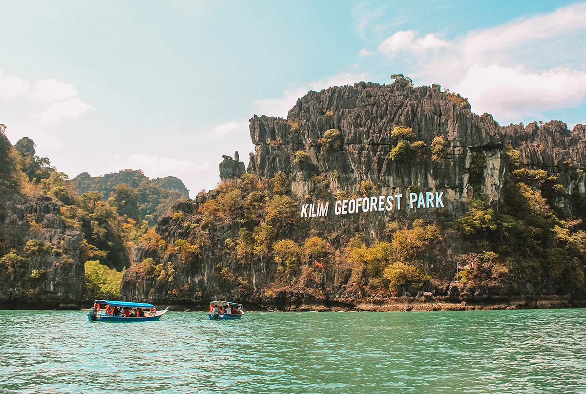 Jelajahi Mangrove Langkawi: Tur Ekosistem yang Menakjubkan